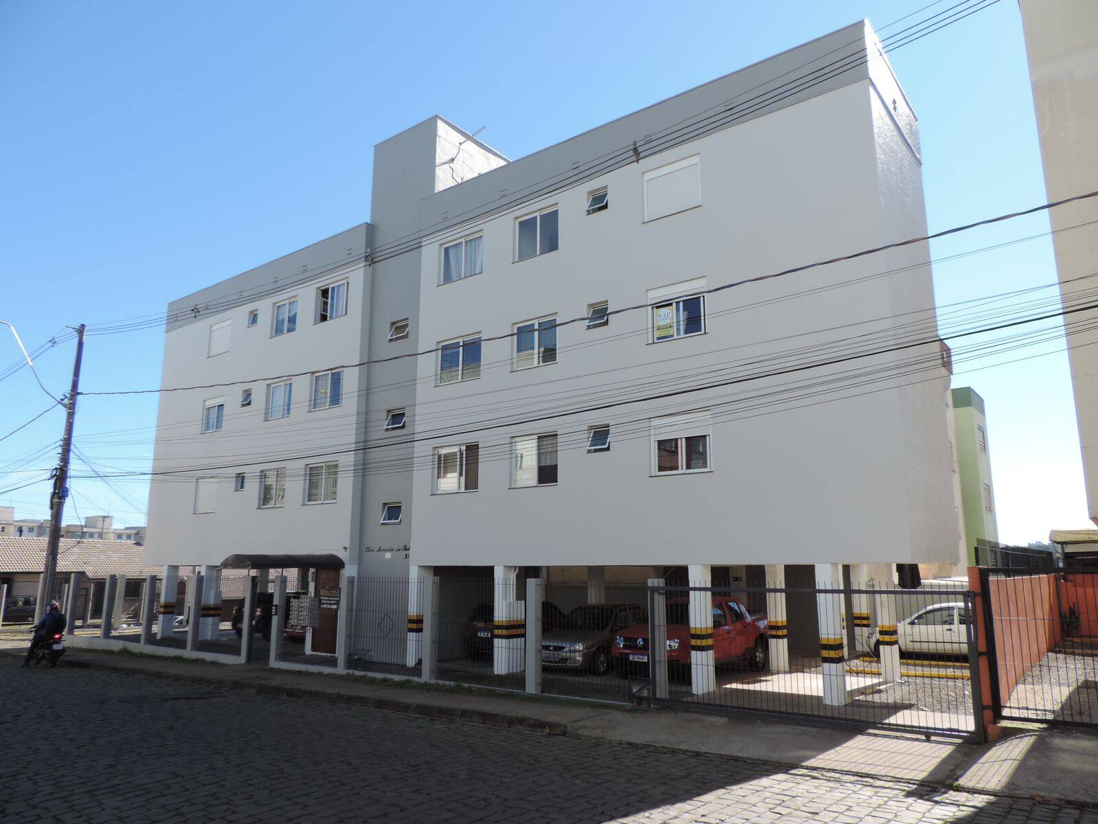 #apt0040 - Apartamento para Venda em Caxias do Sul - RS