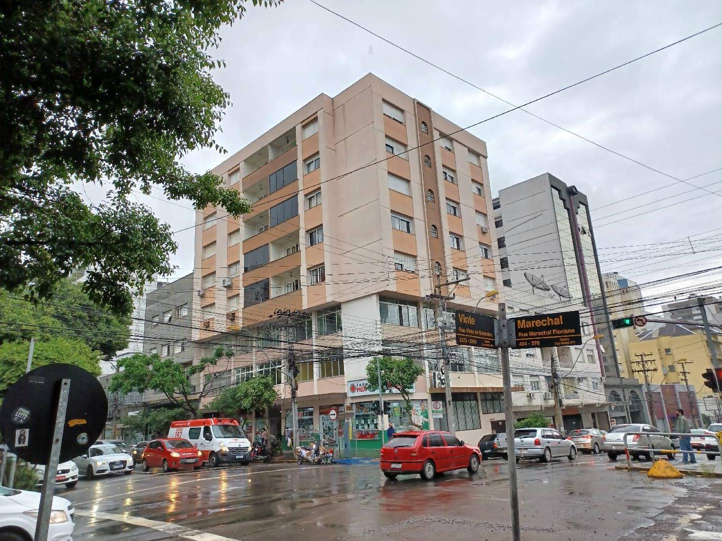 #apt0075 - Apartamento para Venda em Caxias do Sul - RS