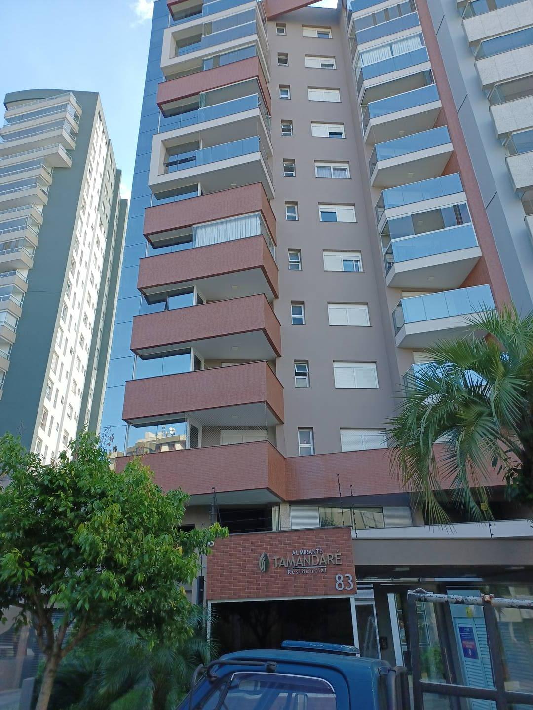 #apt0090 - Apartamento para Venda em Caxias do Sul - RS