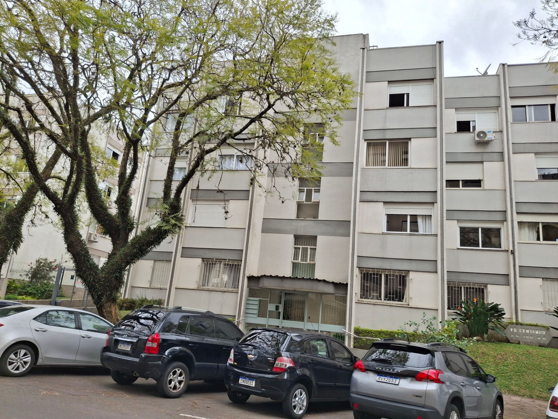 #apt0256 - Apartamento para Venda em Caxias do Sul - RS