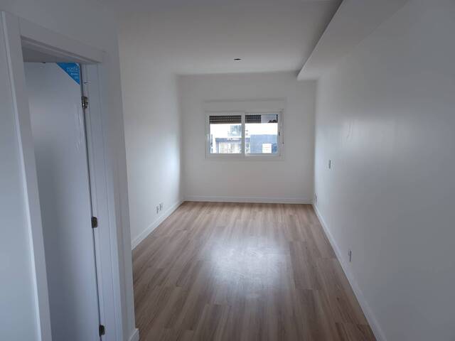 Apartamento para Venda em Caxias do Sul - 5