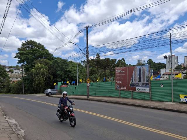 #apt0240 - Apartamento para Venda em Caxias do Sul - RS - 2